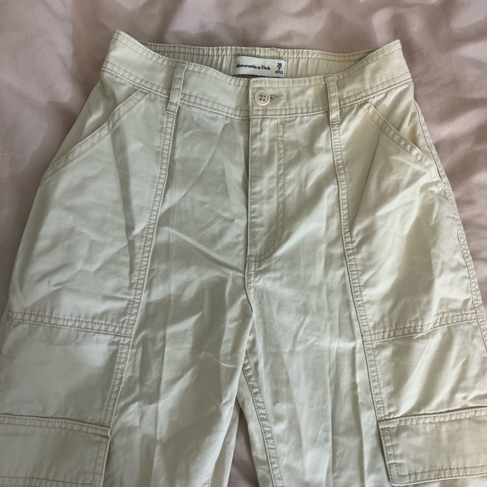 Abercombie relaxed utility cargo pants